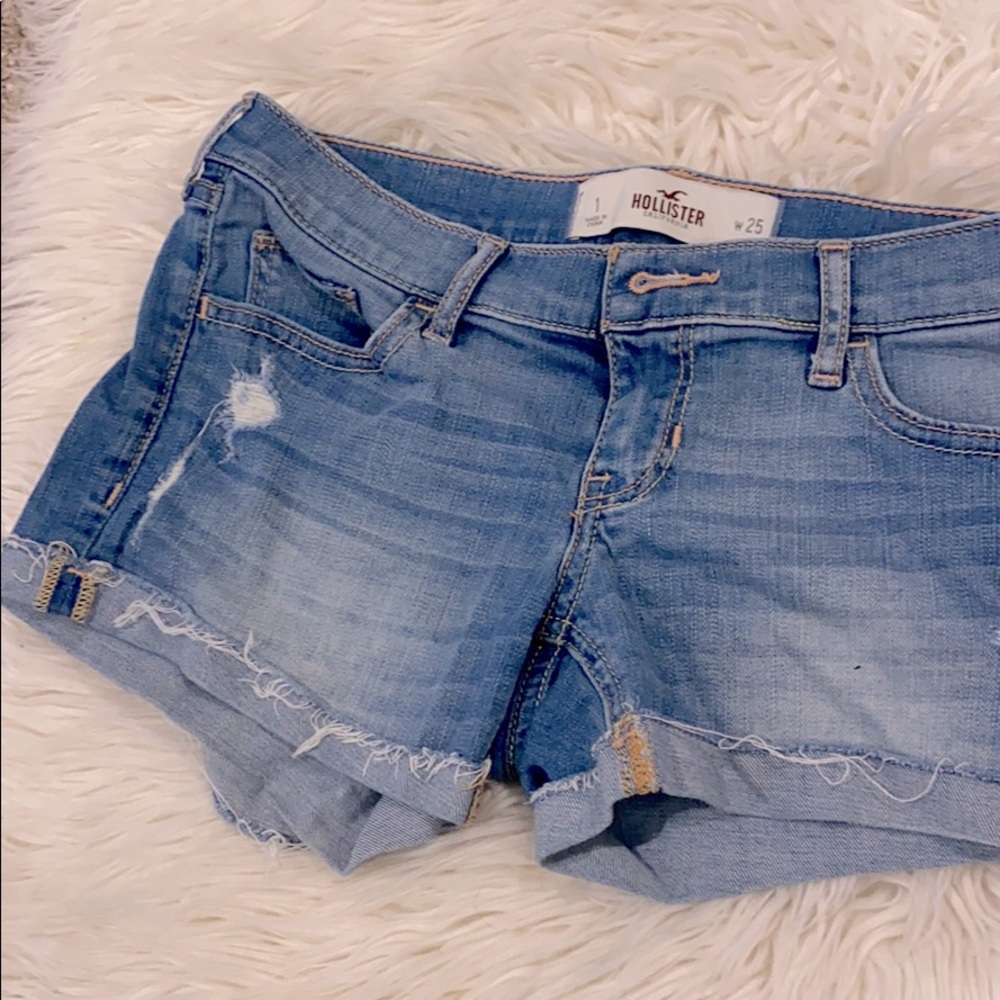 Hollister Jean shorts